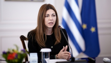 Ζαχαράκη: Νωρίτερα από ποτέ οι αποσπάσεις 156 εκπαιδευτικών στα ελληνικά σχολεία του εξωτερικού