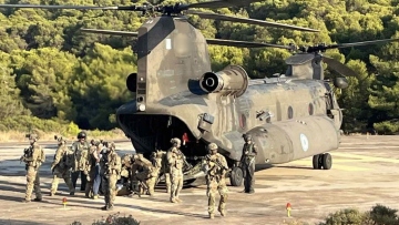 Στα πρότυπα του ΝΑΤΟ οι ελληνικές Ειδικές Δυνάμεις, δείτε φωτογραφίες από τις επιχειρήσεις σε Αττική και Βοιωτία
