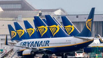 Ryanair: Προειδοποιεί για άνοδο κόστους λόγω καυσίμων και αυξήσεων στους μισθούς