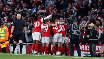 Άρσεναλ - Μπέρνλι 1-0: Μία νίκη μακριά από τον πρώτο τίτλο στην Premier League μετά το 2004, δείτε το γκολ
