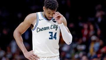 Αντετοκούνμπο: Οι παίκτες του NBA θεωρούν ότι θα παραμείνει στους Μπακς!