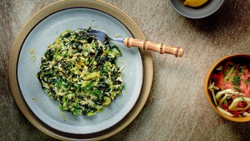 Πώς να φτιάξετε τέλειο σπανακόρυζο - Η κλασική συνταγή και τρεις ακόμα αγαπημένες ανά τα χρόνια