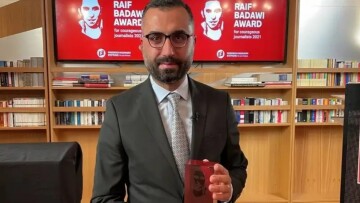 Την αποφυλάκιση του δημοσιογράφου της Deutsche Welle, Αλιτζάν Ουλουντάγ αποφάσισε δικαστήριο της Άγκυρας