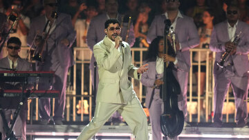 Από τη Βαρκελώνη ξεκινά η περιοδεία του Bad Bunny στην Ευρώπη
