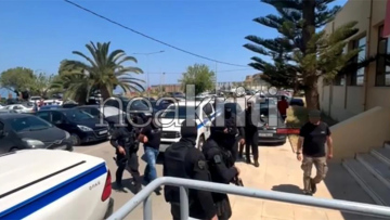 Προφυλακιστέα τα δύο αδέλφια για oικογενειακή «μαφία» στα Βορίζια, εκκρεμεί η απολογία του θείου
