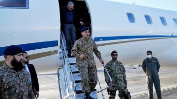 Στην Τεχεράνη ο Πακιστανός στρατάρχης Μουνίρ και διαπραγματευτές από το Κατάρ, συγκρατημένη αισιοδοξία για συμφωνία ΗΠΑ - Ιράν 