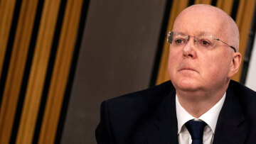 Ένοχος για κατάχρηση πόρων του κόμματος SNP δήλωσε ο πρώην σύζυγος της πρώην πρωθυπουργού της Σκωτίας Νίκολα Στέρτζον