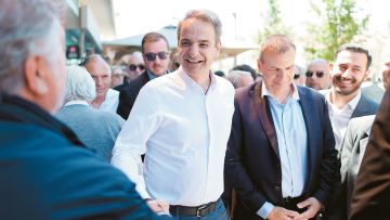 Η στρατηγική Μητσοτάκη: 10 μήνες δρόμος στα εργοτάξια πριν πάει στις κάλπες