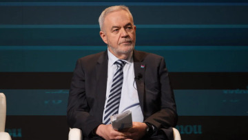 Παπαδημητρίου: Χρειάζεται υπευθυνότητα στη διαχείριση της φαρμακευτικής δαπάνης – Το φάρμακο δεν είναι σοκολάτα
