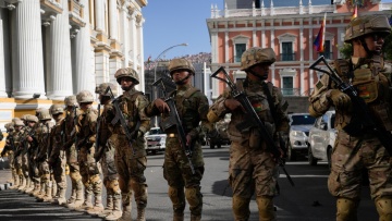 Νέες εξουσίες στον πρόεδρο της Βολιβίας για κινητοποίηση στρατού για την αντιμετώπιση των διαδηλώσεων