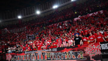 Η ΚΑΕ Ολυμπιακός ανακοίνωσε sold out για τον 1ο ημιτελικό της Basket League κόντρα στην ΑΕΚ 