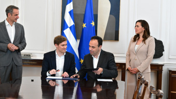 Μνημόνιο συνεργασίας της κυβέρνησης με την ElevenLabs: Πώς θα αξιοποιηθούν για τουρισμό, gov.gr και την ελληνική γλώσσα οι τεχνολογίες που έχει αναπτύξει