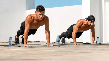 Μπορείτε να κάνετε 40 push-ups; Τι δείχνει αυτό για την καρδιά σας – Έρευνα σε πυροσβέστες απαντά
