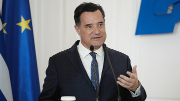 «Αυτό είναι το ΕΣΥ όταν το χρειαστείς»: Ο Άδωνις Γεωργιάδης δημοσίευσε το «ευχαριστώ» του γιου Τούρκου πολίτη προς τα νοσοκομεία της Λέρου και της Ρόδου
