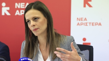 Παραιτήθηκε από βουλευτής η Έφη Αχτσιόγλου: Είναι μια πράξη συνείδησης, παραμένω στην ενεργό πολιτική