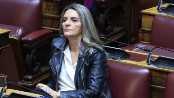 Πέτη Πέρκα: Ο Τσίπρας δεν ανήκει στη σύγχρονη Αριστερά, ο Χαρίτσης ήταν πρόεδρος ενώ κοιτούσε να πάει σε ένα άλλο κόμμα