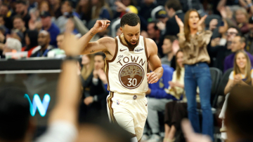 Στεφ Κάρι: Απίθανη συμφωνία 400 εκατ. δολαρίων με κινεζική εταιρεία αθλητικών ειδών