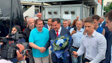 Ο διάλογος του Γεωργιάδη με εργαζόμενους στο Ιπποκράτειο και μέλη της ΑΝΤΑΡΣΥΑ: «Κανείς εκλεγμένος υπουργός δεν είναι ανεπιθύμητος»