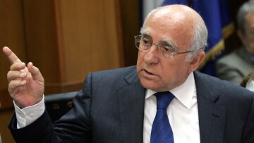 Ο πολιτικός κόσμος αποχαιρετά τον Γιώργο Σουφλιά: «Υπηρέτησε την πατρίδα με ήθος και μετριοπάθεια»