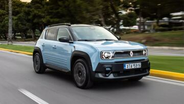 Οδηγούμε στην Ελλάδα το νέο Renault 4 E-Tech Electric (+video) - Πόσο κοστίζει;

