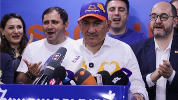 Ο Πασινιάν ανακήρυξε τη νίκη του στις εκλογές της Αρμενίας 