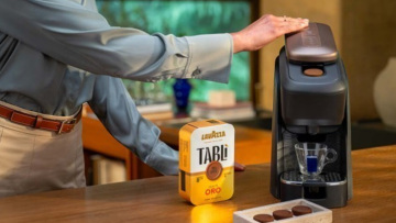 Η μάχη του espresso: H Lavazza πρώτη λανσάρει ταμπλέτες καφέ αντί για κάψουλες