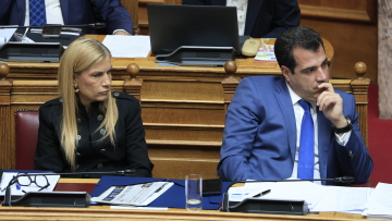 Υπερψηφίστηκε το νομοσχέδιο για την εφαρμογή του νέου Ευρωπαϊκού Συμφώνου Μετανάστευσης