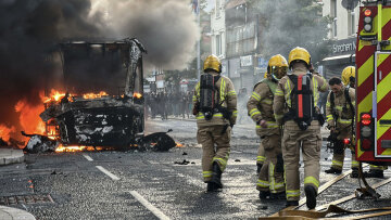 belfast_riots_hor