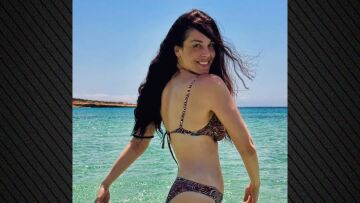 Η Ιωάννα Τριανταφυλλίδου πόζαρε με μαγιό στη θάλασσα: Είχε παγώσει το είναι μου αλλά δεν μπόρεσα να αντισταθώ 