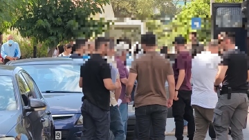 Νέες αποκαλύψεις για το κύκλωμα στις πολεοδομίες: Έπαιρναν χρήματα ακόμα και μέσα σε κουτιά γλυκών, «μετέτρεπαν» λεφτά δωροληψίας σε έργα τέχνης