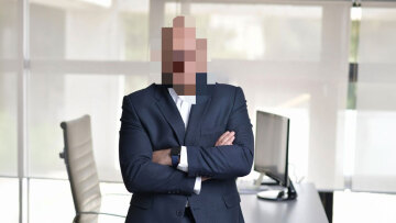 Παρήγαγαν παράνομα φάρμακα για αδυνάτισμα, αντιγήρανση και στυτική δυσλειτουργία σε υπόγειο φαρμακείου στο Χαλάνδρι