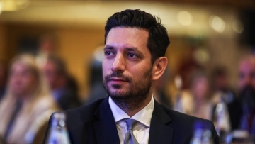 Κυρανάκης σε Ανδρουλάκη για τις δωρεάν μετακινήσεις στα μέσα μεταφοράς για νέους: Μπορούμε να έχουμε και τον λογαριασμό;