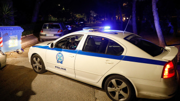 Διαρρήκτης στη Νίκαια παραβίασε κατάστημα περιποίησης νυχιών με... καπάκι από ρολόι νερού!