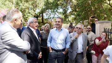 Στη Ρόδο ο Μητσοτάκης: Αναβαθμίζεται το λιμάνι του νησιού, νέο νοσοκομείο στην Κω εξήγγειλε ο πρωθυπουργός