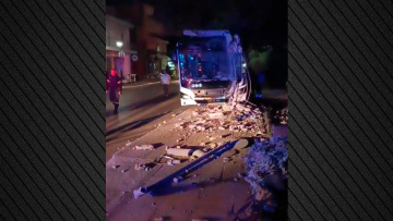 Άνω Λιόσια: Λεωφορείο προσέκρουσε σε κολόνα, τρεις επιβάτες τραυματίστηκαν ελαφρά