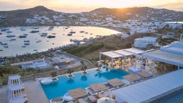 Ένα ολόκληρο καλοκαίρι λουσμένο στο μεσογειακό φως, σε ξενοδοχεία-προορισμούς σε Ελλάδα και Κύπρο