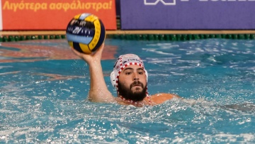 Παρελθόν από τον Ολυμπιακό ο Κάκαρης 