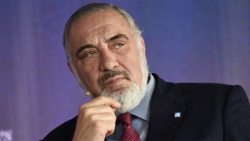 Νίκος Τσάκος: «Δεν νοείται μεγάλη ελληνική ναυτιλία χωρίς ισχυρή ελληνική σημαία για εθνικούς και γεωπολιτικούς λόγους»