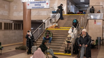 Ρωσική πυραυλική επίθεση στο Κίεβο τα ξημερώματα, στα καταφύγια ο κόσμος 