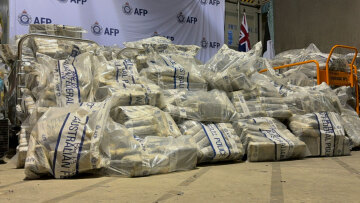 Κατάσχεση ρεκόρ στην Αυστραλία: Εντοπίστηκαν 2,7 τόνοι κοκαΐνης αξίας 500 εκατ. ευρώ σε υπόγεια καταφύγια, δείτε βίντεο και φωτογραφίες