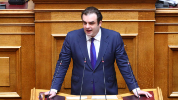 Ψηφίζεται σήμερα η ρύθμιση «ανάσα» για τα κόκκινα δάνεια: Αλλαγή στον υπολογισμό στους τόκους και μικρότερες δόσεις