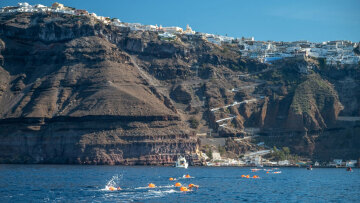 Santorini Experience 2026, ο αγώνας που ξεκινά μέσα από το ηφαίστειο