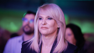 Η Θεοδώρα Τζάκρη παραιτήθηκε από τους Δημοκράτες: Σε όλα υπάρχει ένα όριο, ο Κασσελάκης νομιμοποιεί μία προφανή δεξιά απόκλιση