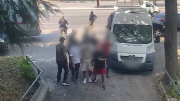 Θεσσαλονίκη: Οπαδικές επιθέσεις και διακίνηση ναρκωτικών - Και ο κατηγορούμενος για τη δολοφονία του Κλεομένη στη δικογραφία της εγκληματικής οργάνωσης
