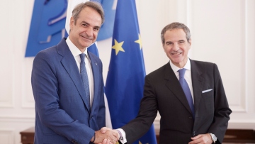 Συνάντηση Μητσοτάκη με τον Γενικό Διευθυντή του Διεθνούς Οργανισμού Ατομικής Ενέργειας, τι συζήτησαν