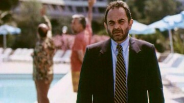  «Ας Περιμένουν οι Γυναίκες»: Η θρυλική κωμωδία του Σταύρου Τσιώλη επιστρέφει στους κινηματογράφους