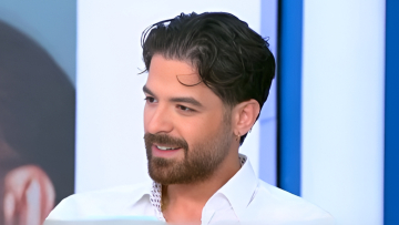Άρης Μουγκοπέτρος: Έκανα πέντε επεμβάσεις στο χέρι και δύο στο μάτι μέσα σε 11 μήνες, το δεξί μου μάτι βλέπει 15%
