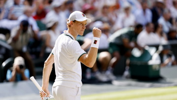 Στον τελικό του Wimbledon ο Γιανίκ Σίνερ, 3-0 τον Νόβακ Τζόκοβιτς 