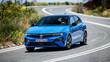 Δοκιμάζουμε το νέο Opel Astra με τους 196 ίππους - Πόσο κοστίζει στην Ελλάδα;