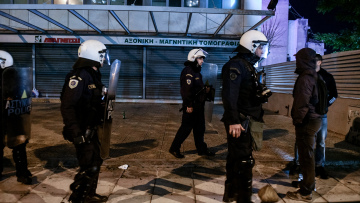 Αναρχικοί καλούν σε συγκέντρωση στη ΓΑΔΑ μετά τις επιχειρήσεις της Αντιτρομοκρατικής σε Αθήνα, Θεσσαλονίκη και Χανιά

